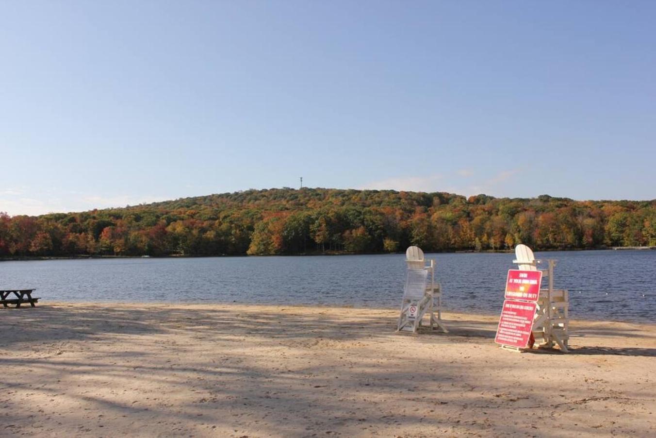 Holiday home Pet Friendly Retreat With Hot Tub & Fire Pit *